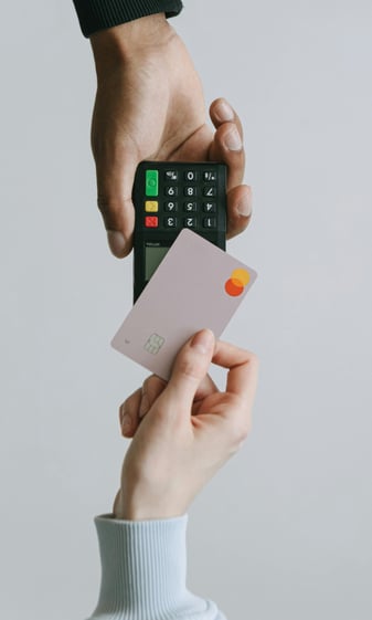 pexels-ivan-s-7621136-1